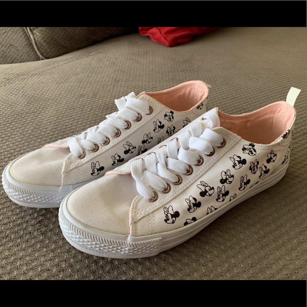 Target Disney Minnie Mouse Sneakers